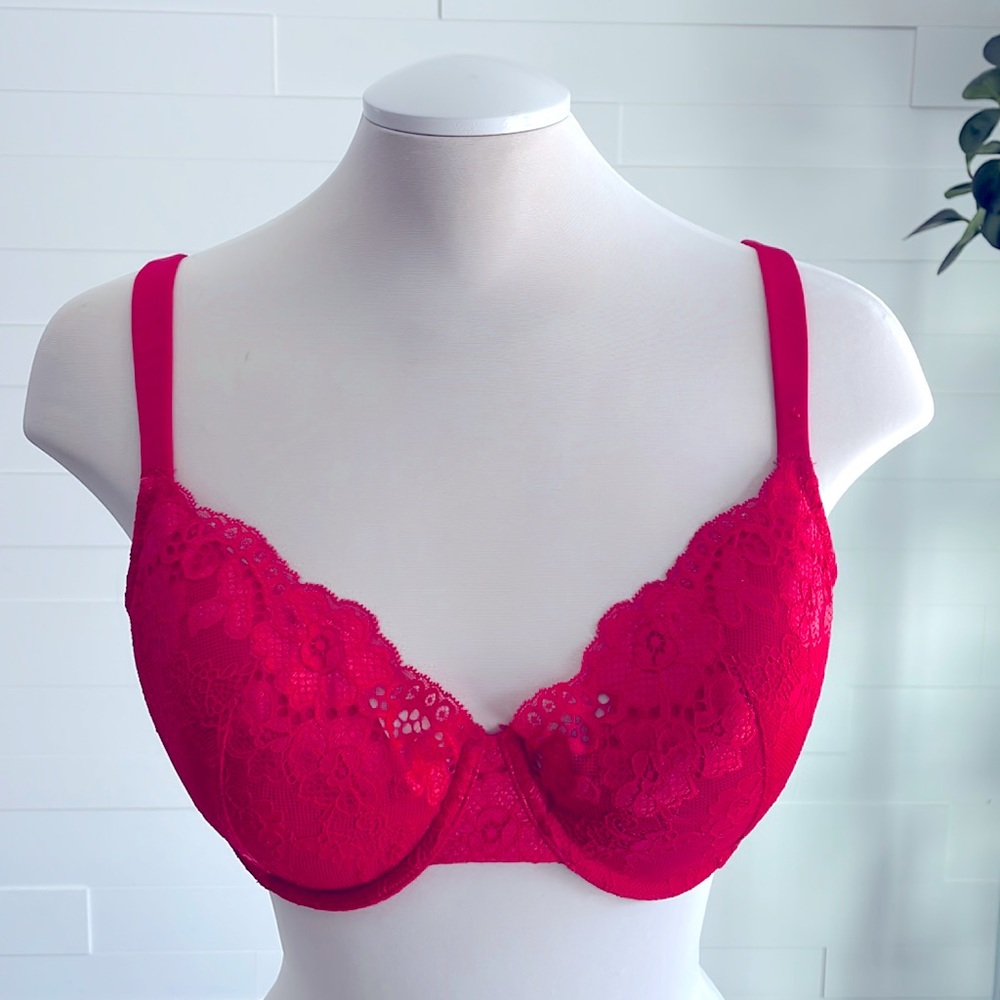 (2/$30) 36C La Senza So Free Full Coverage Red bra w/ goldside hardware